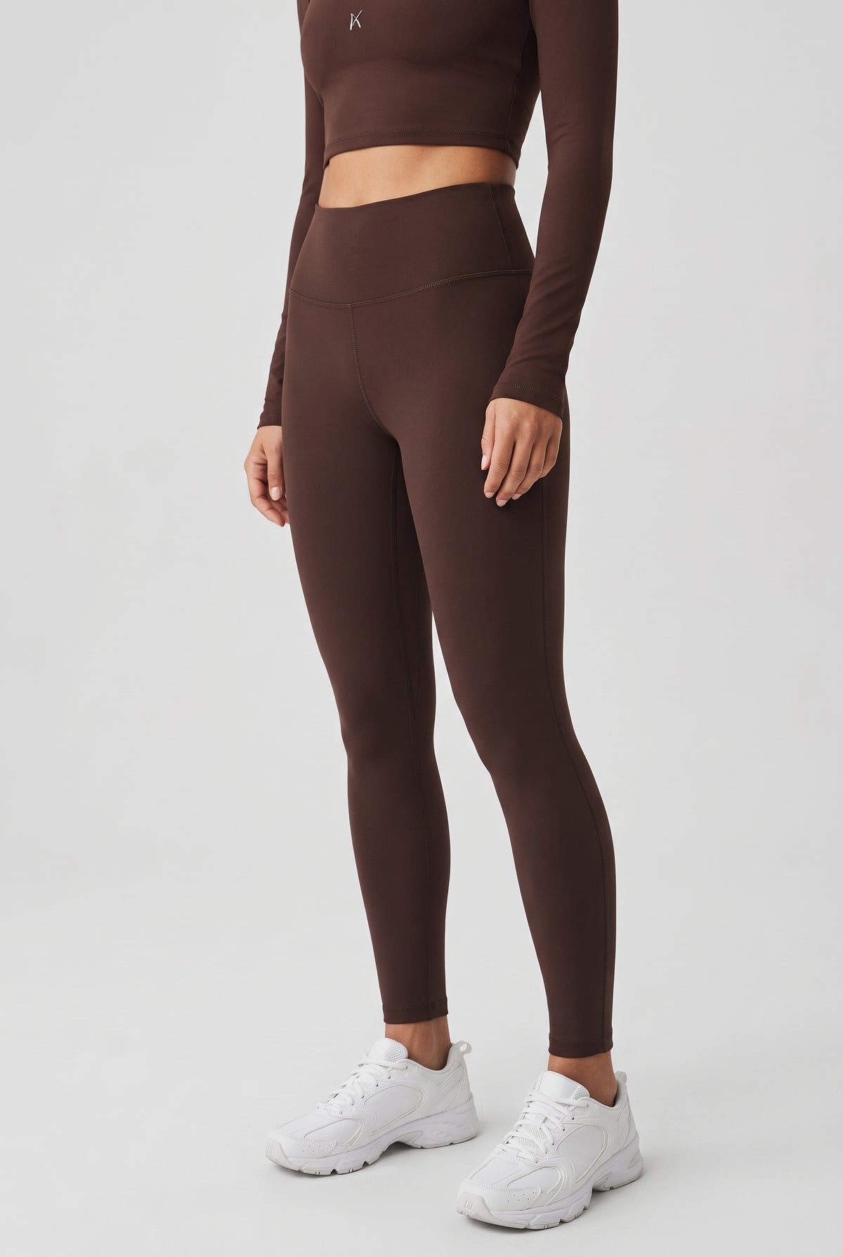 Delikate Beast high-waisted legging, technical fabric with a second-skin fit, made in Europe